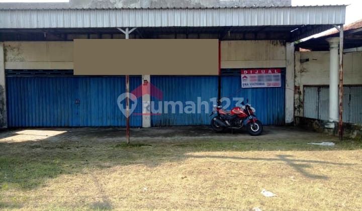 Tanah & Ruang Usaha Di Pinggir Jalan Raya Kediri Kertosono Area Perkantoran