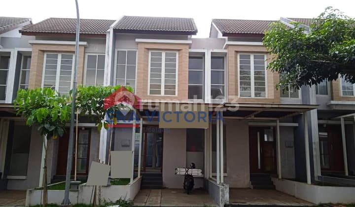 Rumah 2 Lantai di Araya Bagian Belakang Dekat Binus
