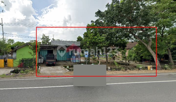 Rumah Tanah di Pinggir Jalan Poros Kertosono Nganjuk, Dekat Pasar Sukomoro