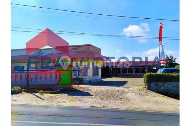 Dijual Hotel Samping Jalan Raya Dekat Jatimpark, Selecta Harga Miring