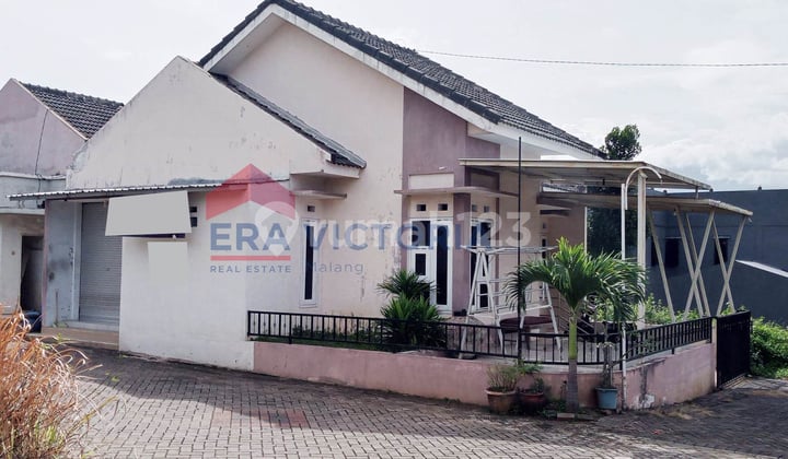 Investment in a City Center Residence in Malang: Peaceful, Comfortable, Strategic
