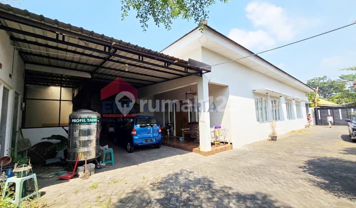 Rumah Luas Kawasan Industri Pakis Cocok Untuk Gudang Tempat Tinggal