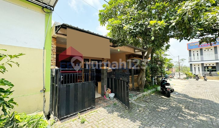 Rumah Perum Daearah Lowokwaru Akses Jalan Lebar Dekat Sd Muhammadiyah