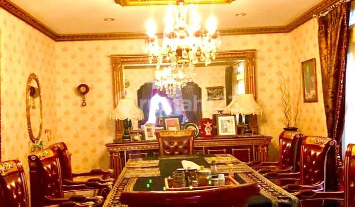 Rumah Mewah Elegan Dan Kolam Renang di Jl. Bangka Mampang Prapatan