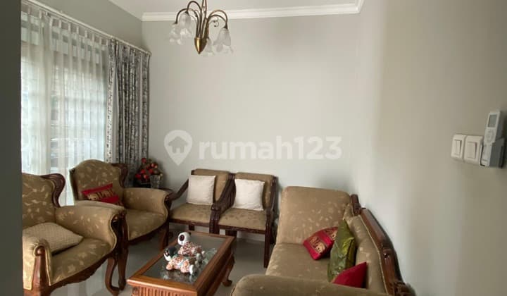 Rumah Lokasi Bagus, Siap Huni di Megapolitan Cinere