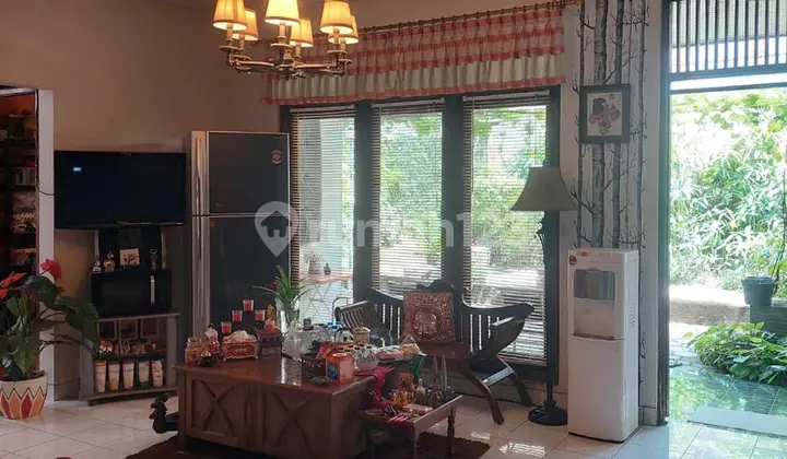 Rumah Nuansa Sejuk Asri 220M di Vila Dago Pamulang