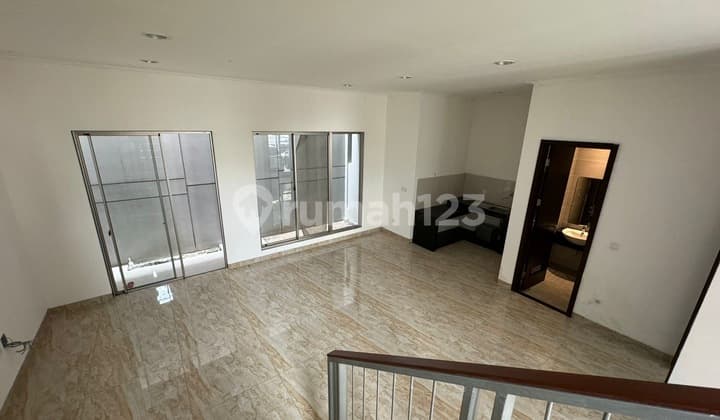 Rumah Pantai Indah Kapuk Golf Island Pik