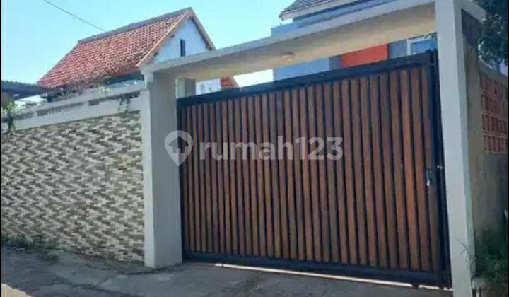 Rumah Villa Mewah di Sayap Setiabudi Bandung