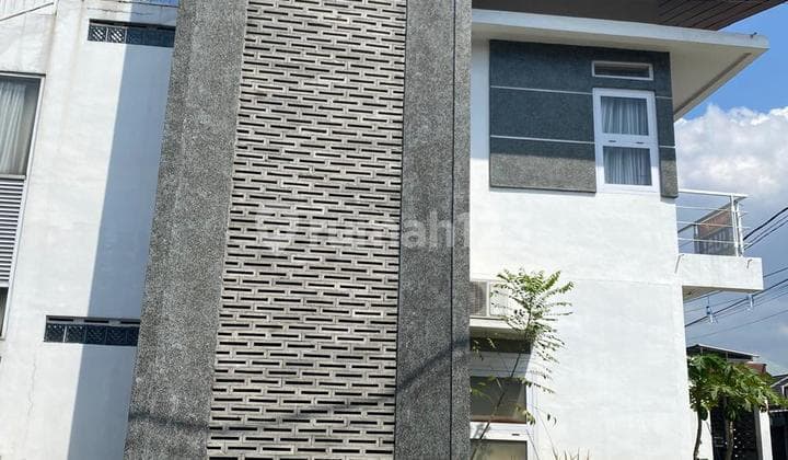 RUMAH ASRI PERUMAHAN GIRI MEKAR UJUNGBERUNG BANDUNG