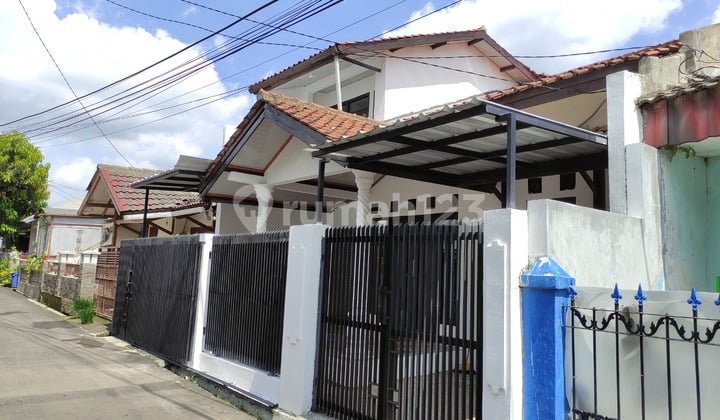 RUMAH MURAH 2 LANTAI DEKAT SUMMARECON GEDE BAGE RIUNG BANDUNG