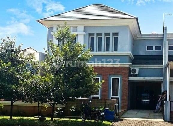 Rumah Boulevard Lokasi Strategis di Kota Wisata Cibubur