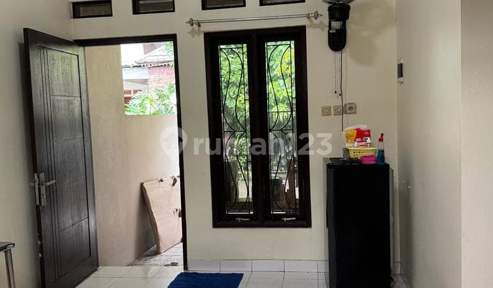 Rumah Cantik Diserpong Terrace Serpong Tangerang Selatan Atk