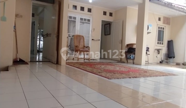 Rumah Cantik Di Nusa Loka Bsd Ria