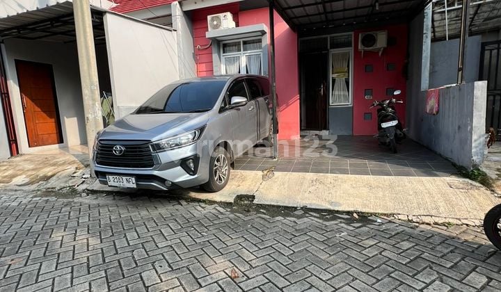 Rumah Cantik di Serpong Terrace Setu Tangerang Lia