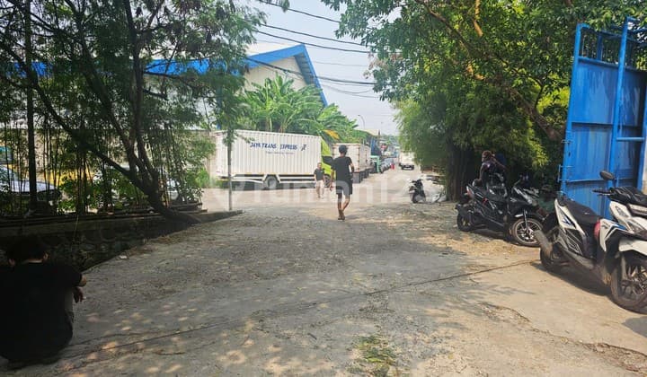 Gudang Siap Pakai di Komplek Prima Daan Mogot – Akses Kontainer 40 Feet, LB 165 m²