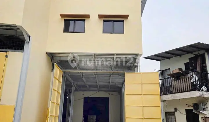 Gudang Disewakan Daan Mogot Jakarta Barat, LT 372 M² Akses Kontainer 40Ft Siap Pakai
