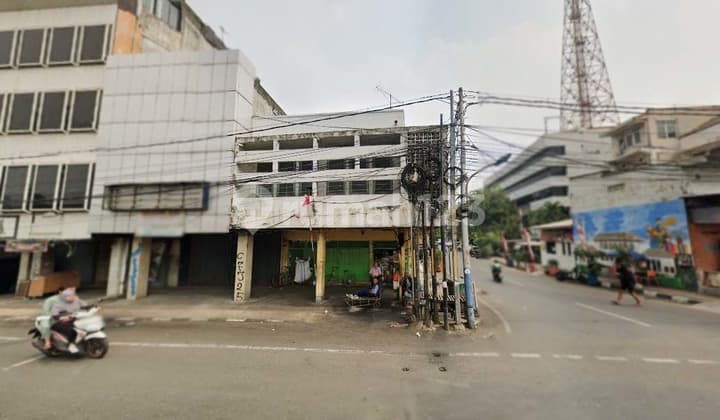 Ruko Strategis di Gajah Mada, Jakarta Barat – Lokasi Premium, Cocok untuk Usaha!