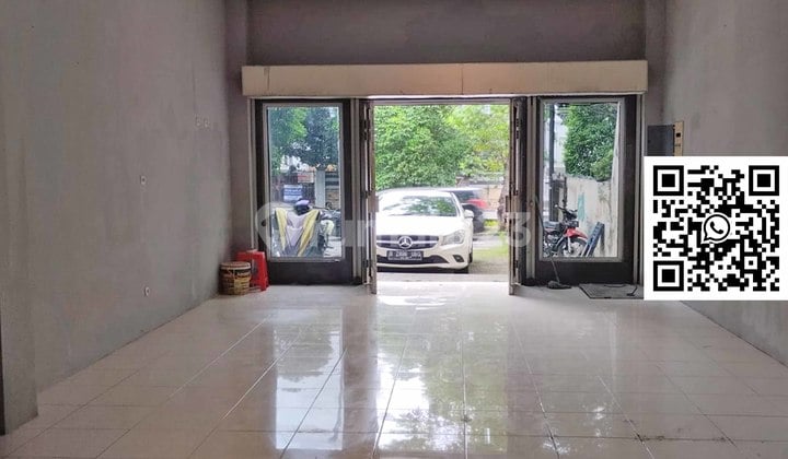 Rent Puri Indah Raya Kembangan West Jakarta Shop House, Strategically Located by the Roadside