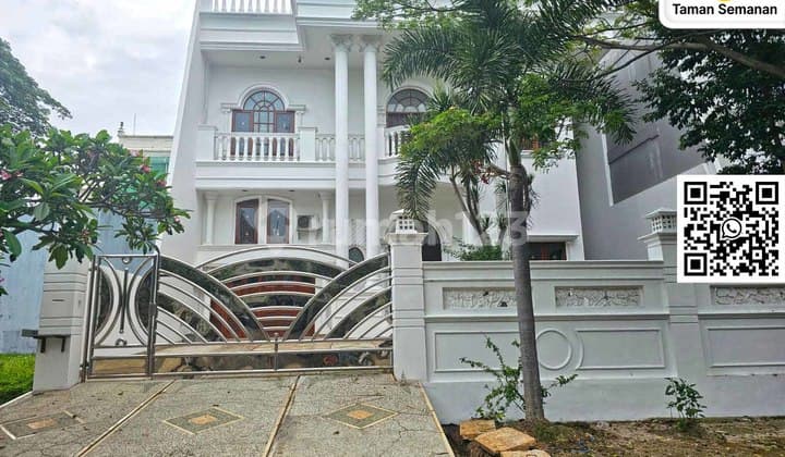 Harga Bersaing, Rumah Pik, Cluster Layar Permai, Kapuk Muara, Semi Furnished, 2.5 Lantai SHM