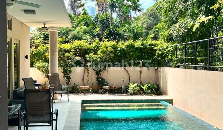 Sewa Rumah Scbd Widya Chandra Jakarta Selatan 4 Lantai 800M² 5Br Kolam Renang Pet Friendly & Ada Pool