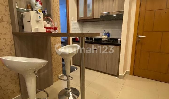 The Nest Apartemen 2 Bedroom Fully Furnished