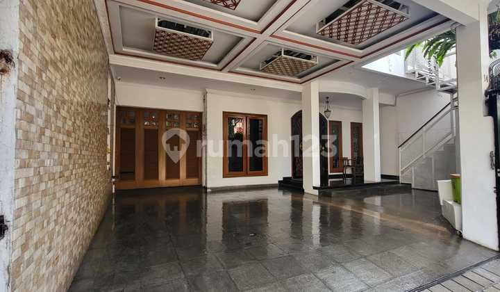 Pondok Indah Rumah Mewah Siap Huni Jarang Ada