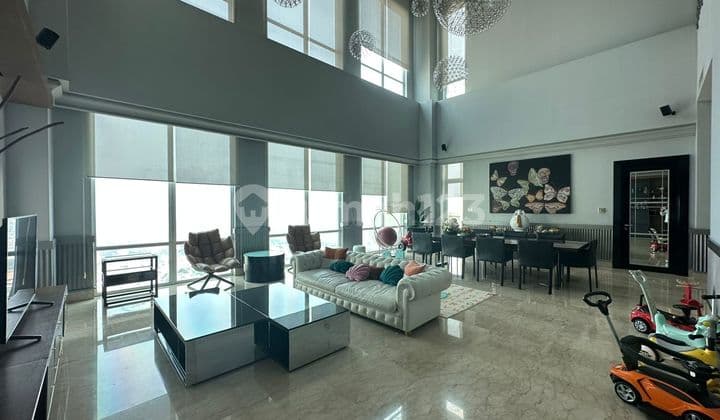 Dijual Termurah Townhouse Private Pool Pakubuwono Residence