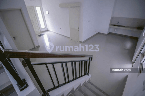 Harga Langka Rumah Mewah Nan Elegant di Cluster Faraday Summarecon