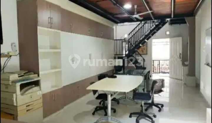 Rumah 2 Lantai Bagus Semi Furnished SHM di Jl. Bukit Cimanggu City , Tanah Sereal , Kota Bogor, Bogor