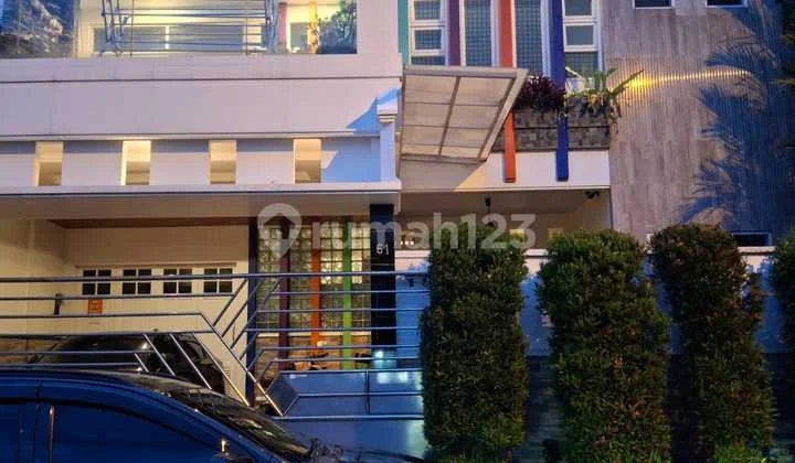 For Sale: Beautiful and Nice House in Villa Indah Pajajaran, Bogor.