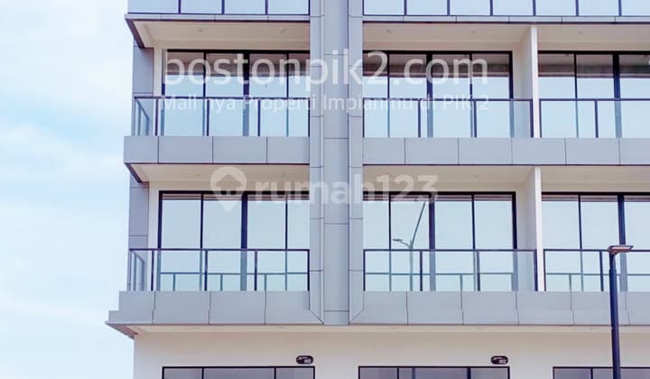 Jual Rukan Mega Kuningan Pik 2 4,5x18 Hoek Corner 81 M2 3 Lantai Cicilan 65 Juta Program Dp 0% Selama 2 Tahun