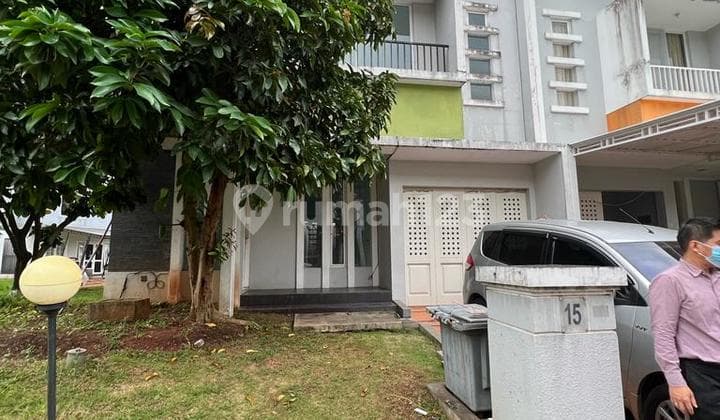 For quick rent: 2-story house in Topaz Cluster PHG Gading Serpong