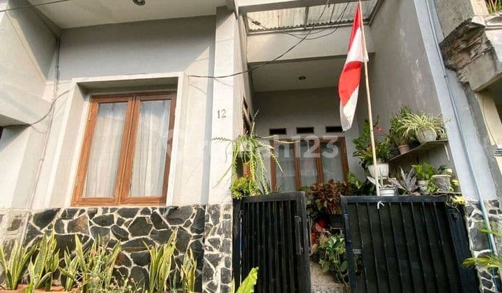 Rumah 3 Lantai Reni Jaya_pamulang Hanya 800jt