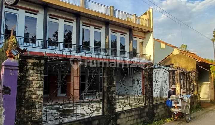Dijual Rumah Kos Kosan 14 Pintu, Dekat Sekolah Al Wildan Islamic School Ciater BSD.