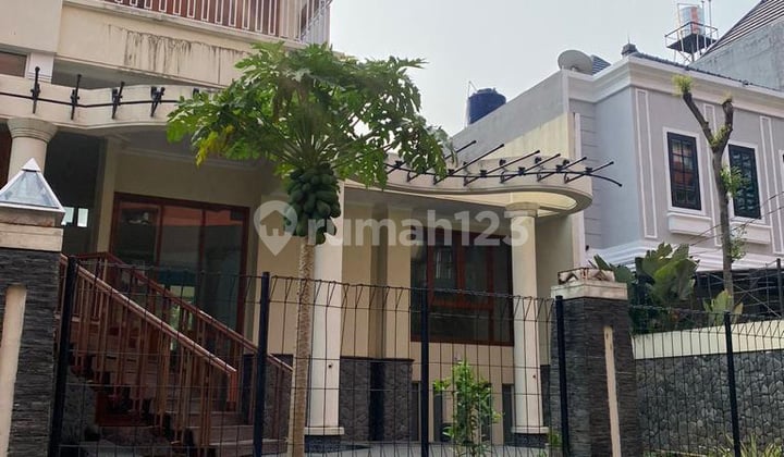 Rumah Dijual Terogong Dekat Pondok Indah Nyaman Premium Area