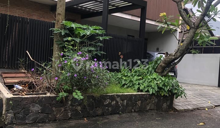 Dijual Rumah Baru Vila Delima Lebak Bulus