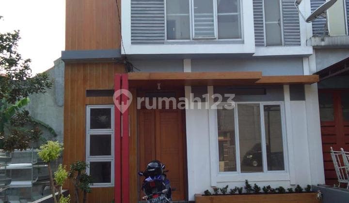 Rumah Dijual di Cirende Gunung Raya Seperti Baru Harga 1 M An