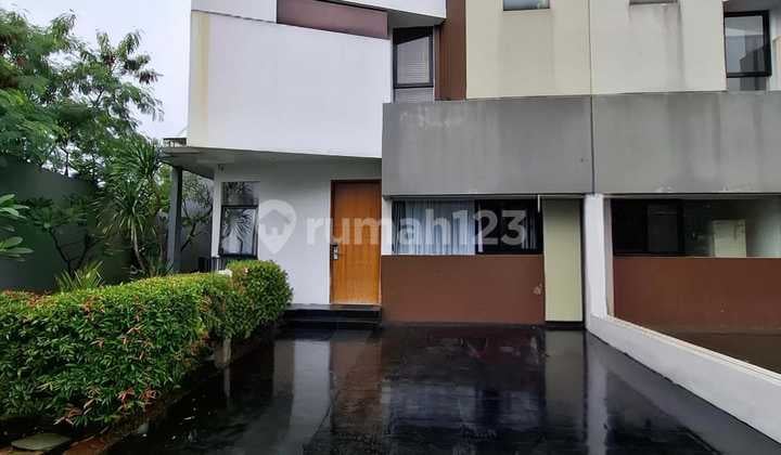Dijual Rumah Bagus Hook Dalam Cluster Grand Trevista Rempoa