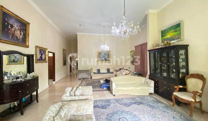 Dijual Rumah Bagus Strategis Di Sayap Riau Bandung