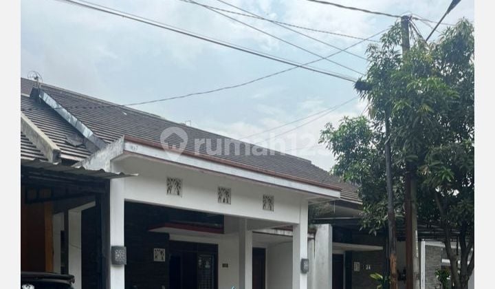 Rumah Terawat di Komplek Pesona Bali Dekat STT Telkom Bandung