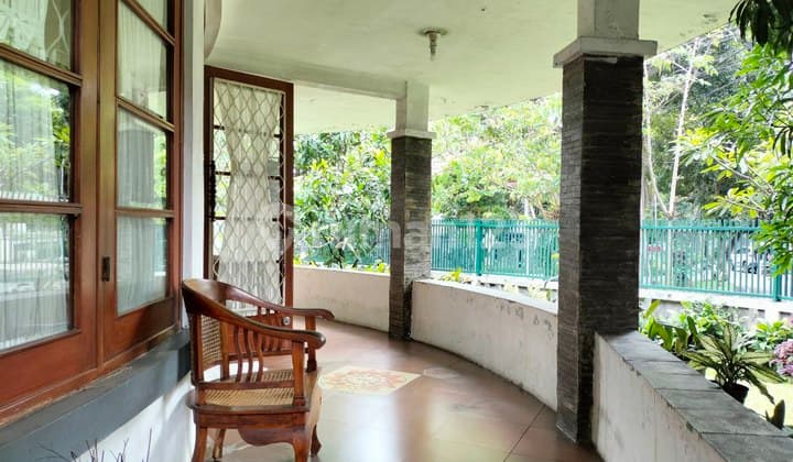 Rumah Terawat Siap Huni Sayap Riau Dekat Pusdai Bandung Kota