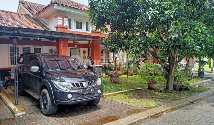 Rumah di Cluster Jingganagara Kota Baru Parahyangan
