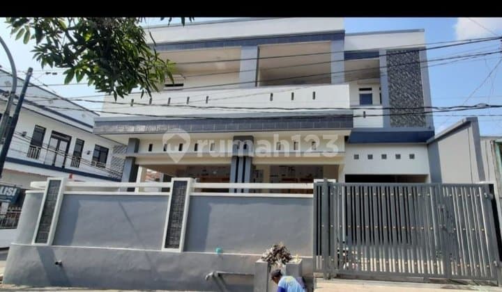 Rumah Luas Hook di Pharmindo Cijerah Kota Bandung