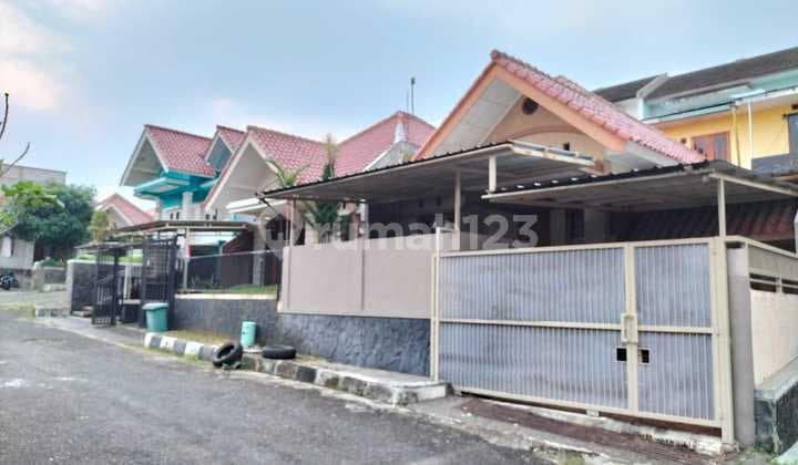 Rumah Bagus Siap Huni Komplek Griya Asri Cahaya Cipageran Cimahi