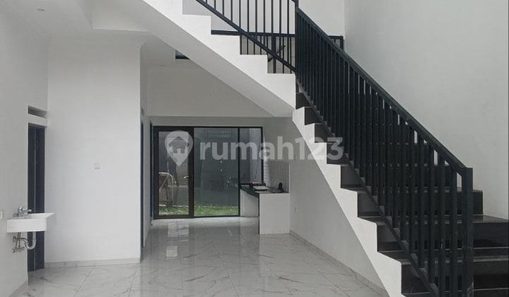 New House in BKR Twin Bandung