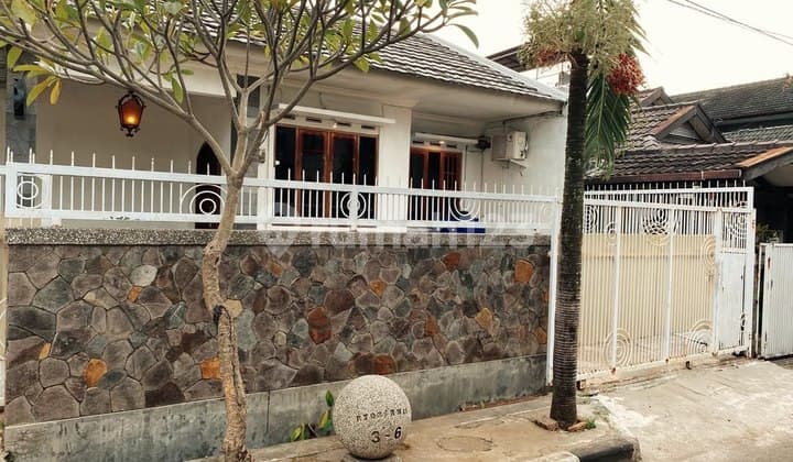 Rumah Terawat Siap Huni di Ujungberung Indah Bandung