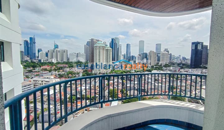 Apartment Park Royale Executive 2BR Benhil Jakarta Pusat