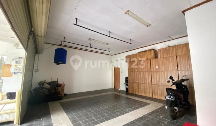 Large House South Kemang (Office Space)