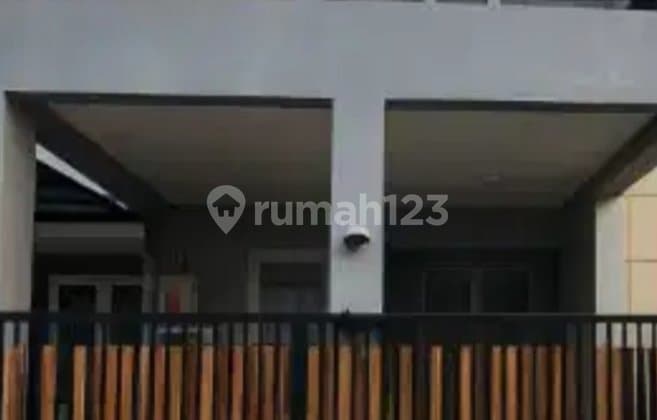 Dijual Rmh 2 LT Puri Indah