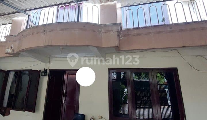 For Sale 2 1/2 Story House LT Green Garden Kedoya